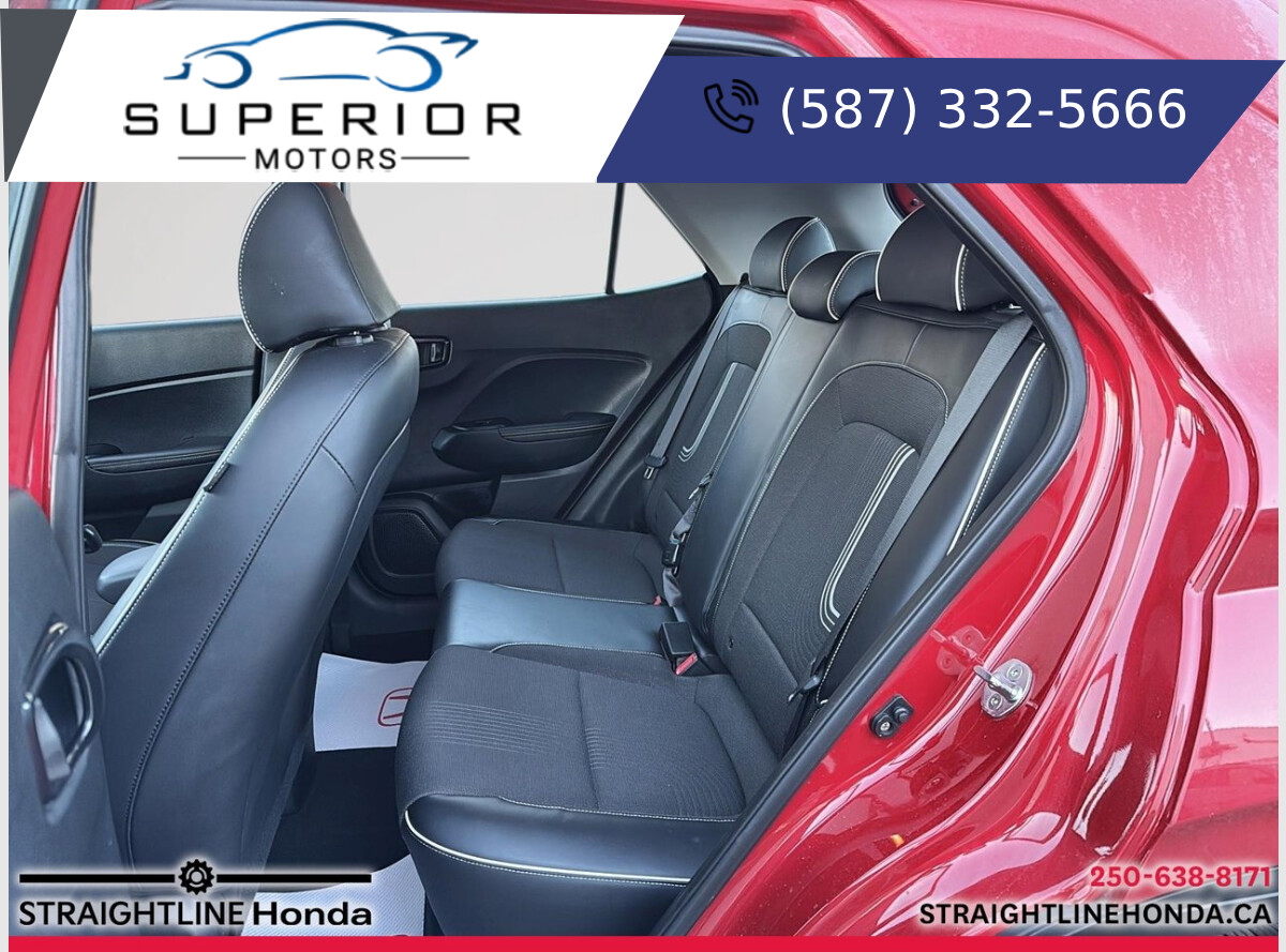 2020 Hyundai Venue Ultimate w/Black Interior