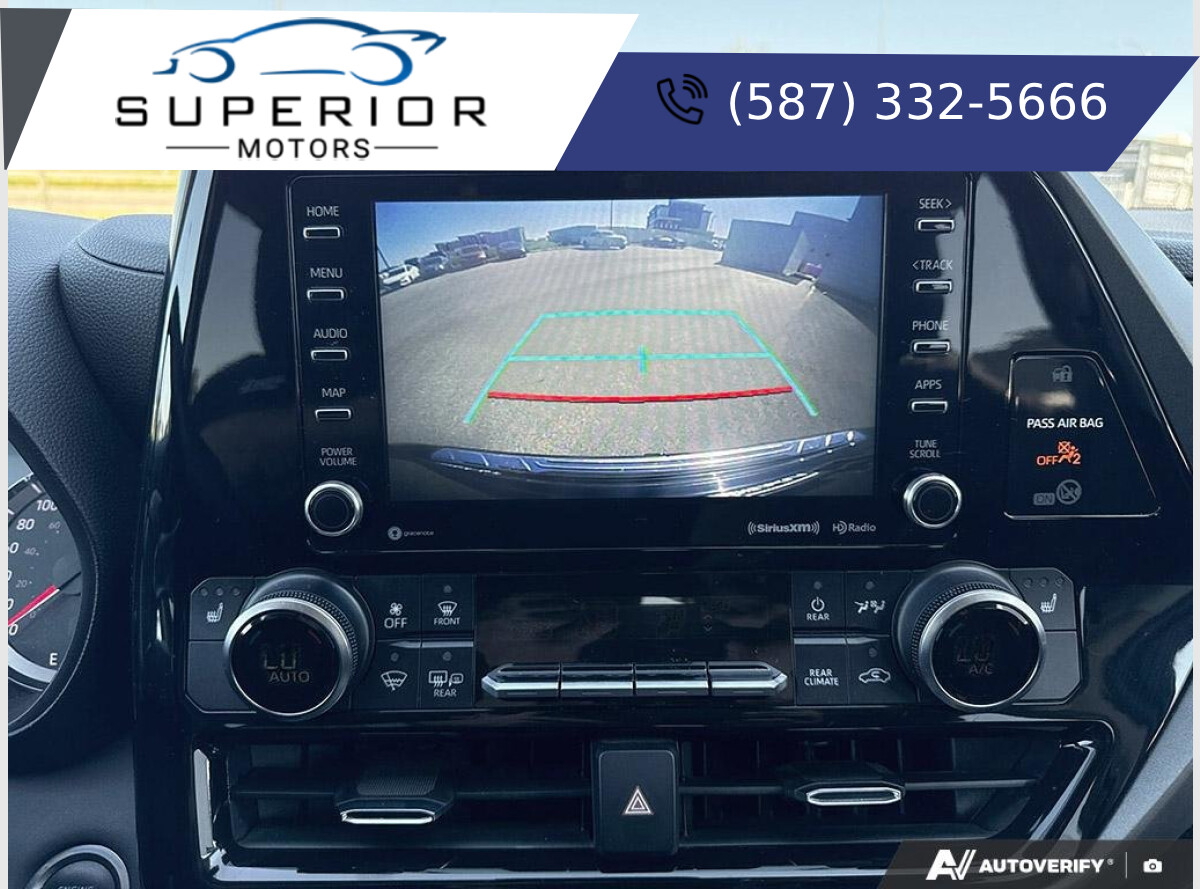 2020 Toyota Highlander LE