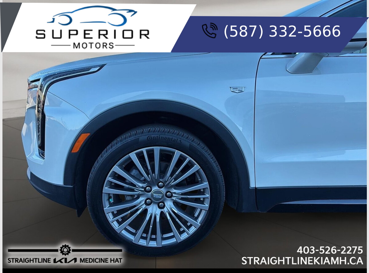 2024 Cadillac XT4 AWD Premium Luxury