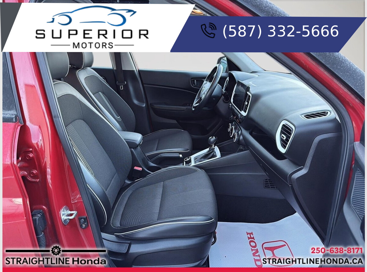 2020 Hyundai Venue Ultimate w/Black Interior