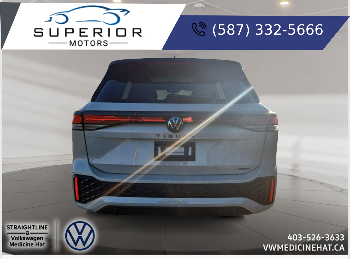 2025 Volkswagen Tiguan Comfortline R-Line Black Edition