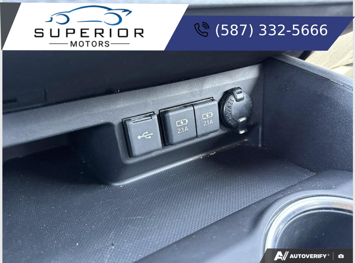 2020 Toyota Highlander LE