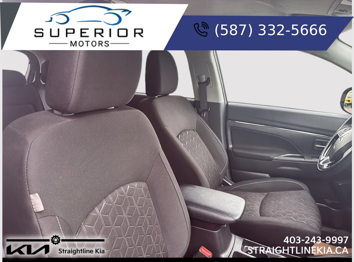 2024 Mitsubishi RVR SE