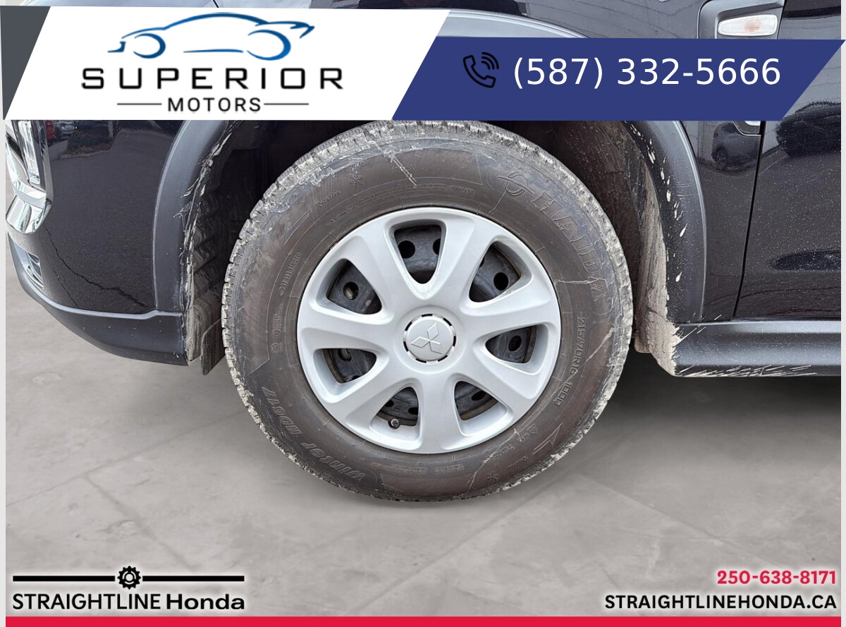 2022 Mitsubishi RVR ES