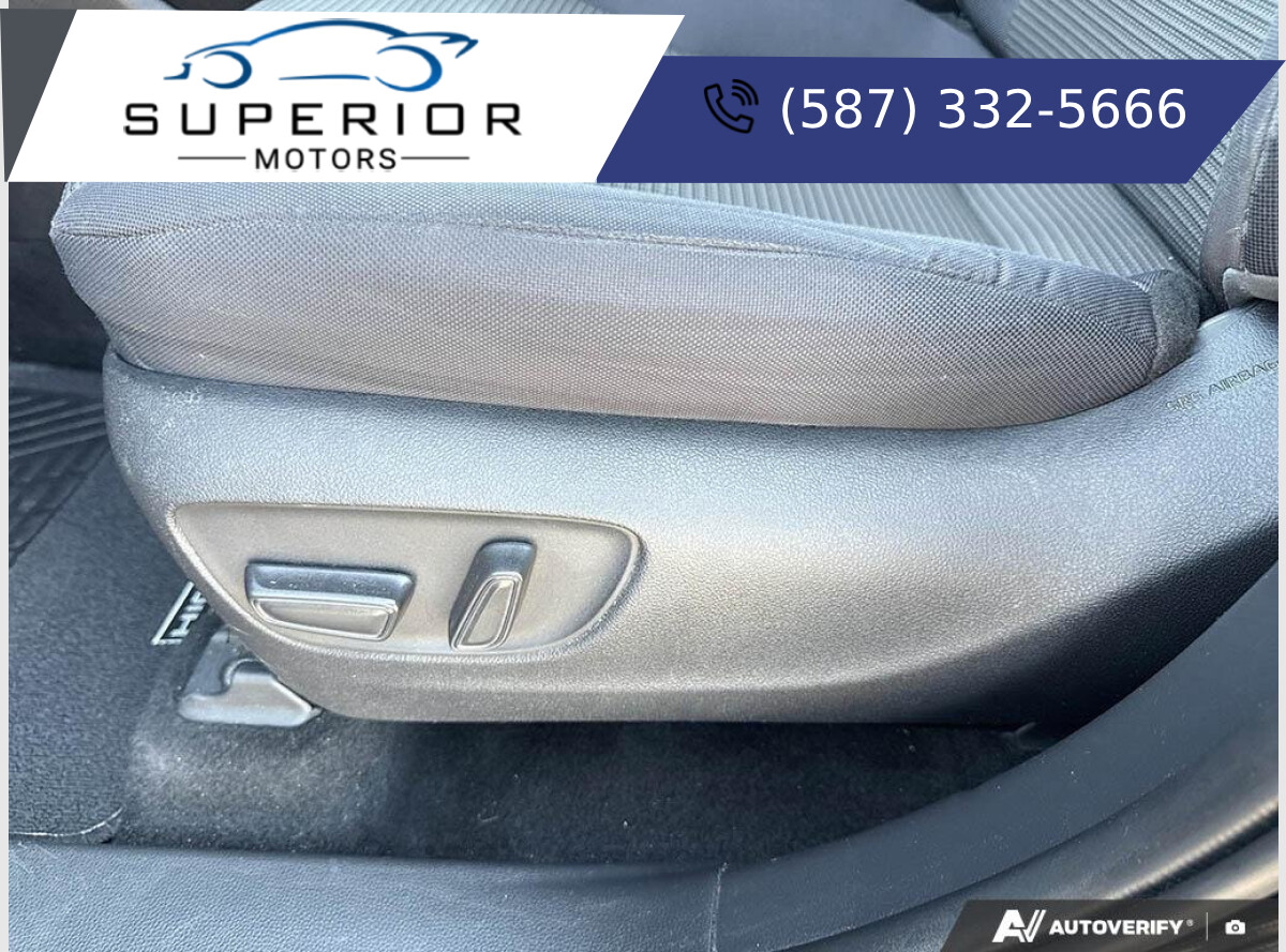 2020 Toyota Highlander LE