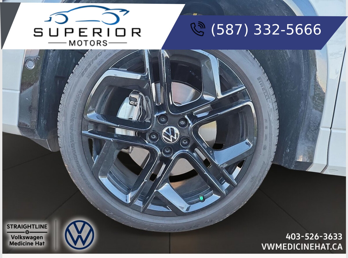 2025 Volkswagen Tiguan Comfortline R-Line Black Edition