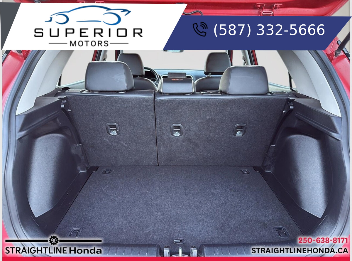 2020 Hyundai Venue Ultimate w/Black Interior