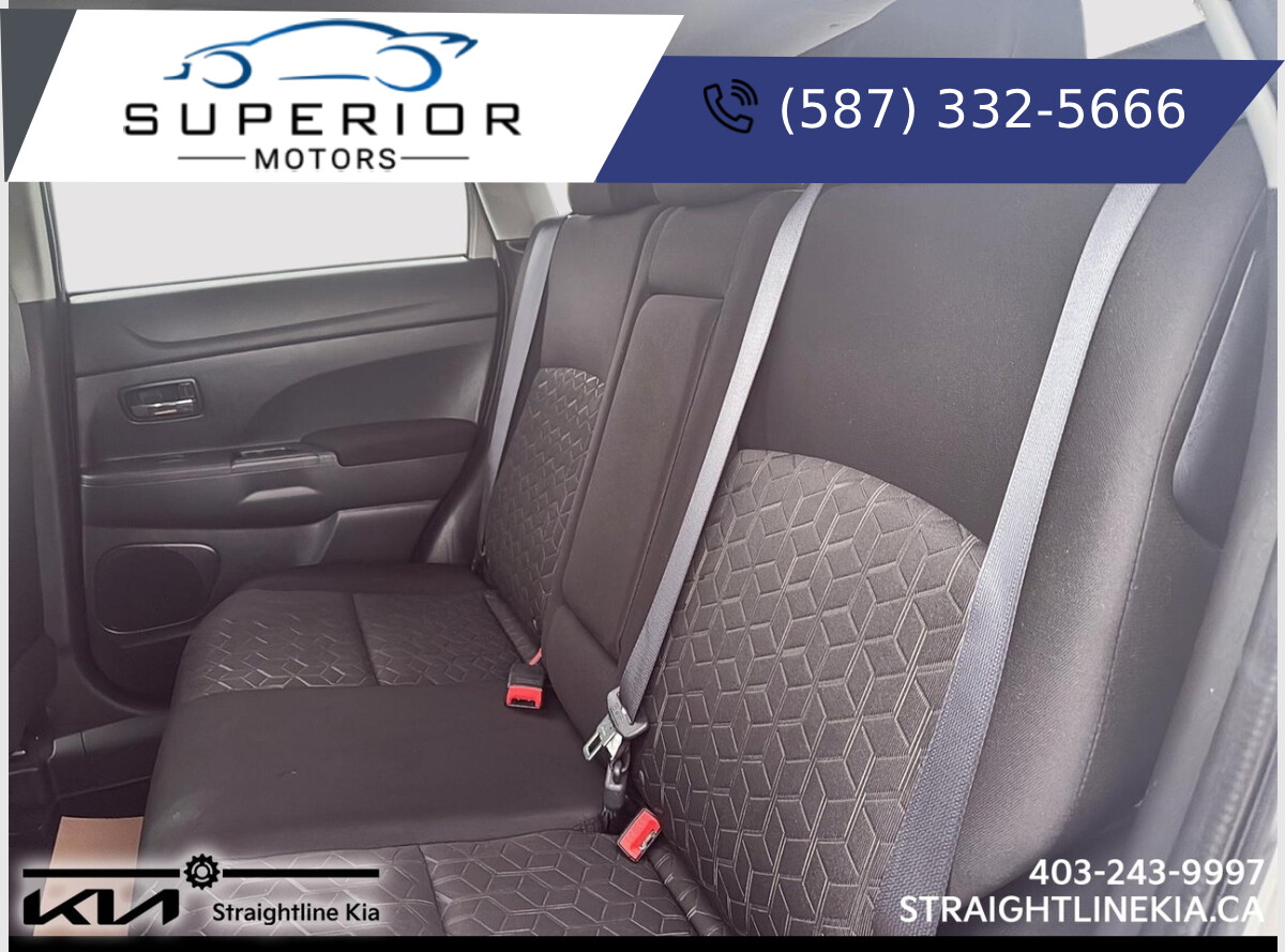 2024 Mitsubishi RVR SE