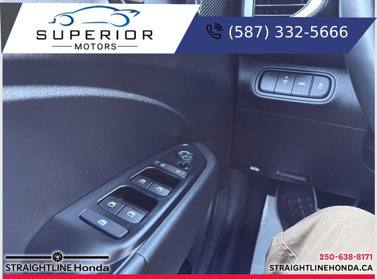 2020 Hyundai Venue Ultimate w/Black Interior