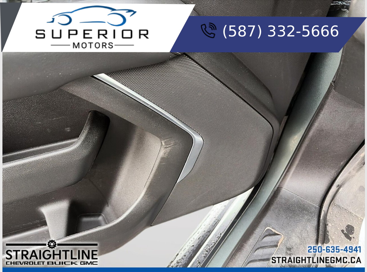 2023 Chevrolet Suburban LS