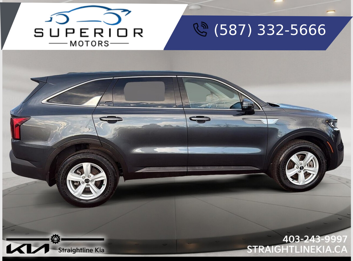 2021 Kia Sorento LX +