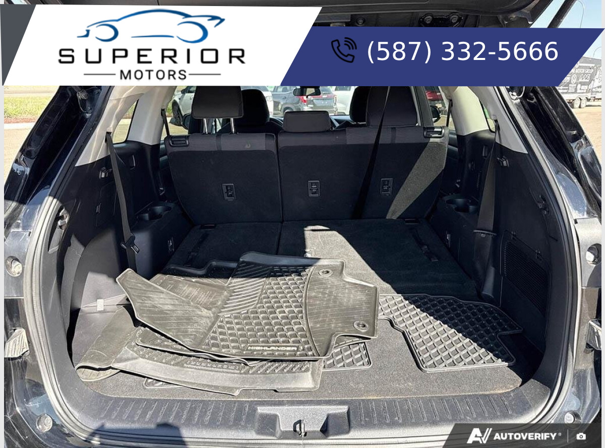 2020 Toyota Highlander LE